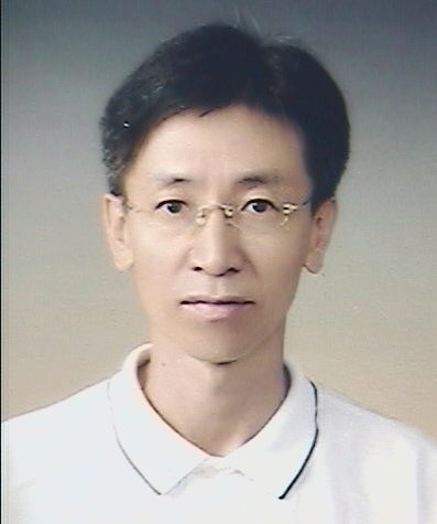 박동찬 사진