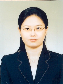 서윤경 사진