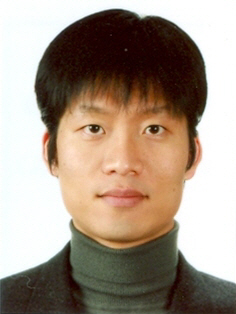 김명겸 사진