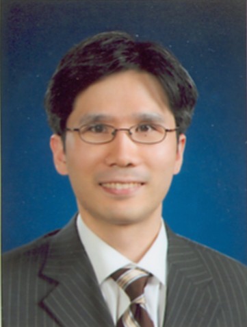 문외솔 사진