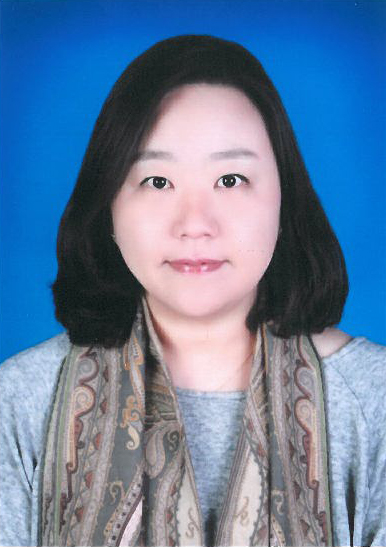 김현정 사진