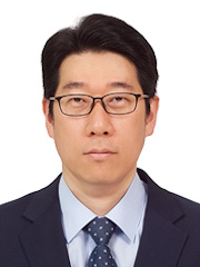 최종인 사진