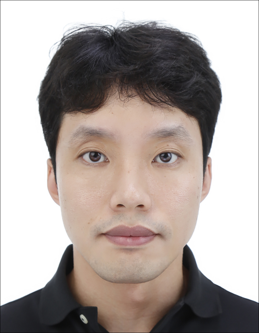정영욱 사진